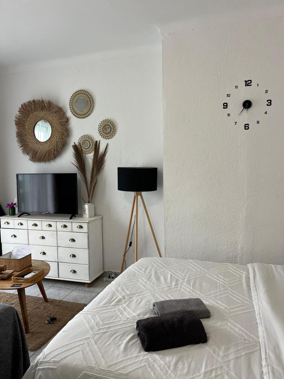 Appartement 20 Mts Plage, Pl Mediterranee, Vue Mer Parking Canet-en-Roussillon Exterior photo